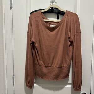 Super soft off the shoulder Abercrombie top